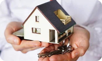 Service d'aide au déménagement : du choix d'un nouveau logement à la remise des clés, sans tracas inutiles.